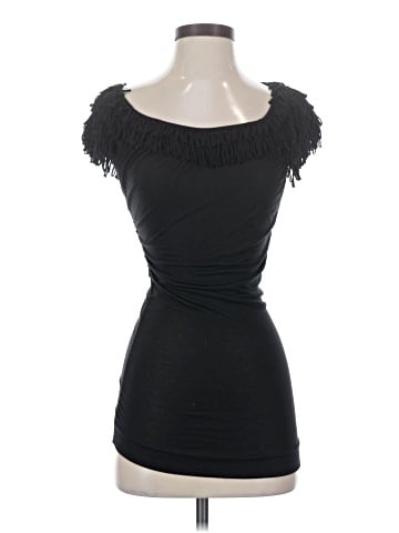 Leifsdottir Sleeveless T-Shirt (view 1)