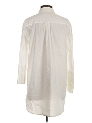 T Tahari Long Sleeve Button-Down Shirt (view 2)