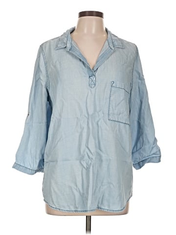 Skies Are Blue 3/4 Sleeve Button-Down Shirt (view 1)