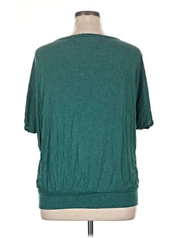 Max Studio Short Sleeve T-Shirt (view 2)