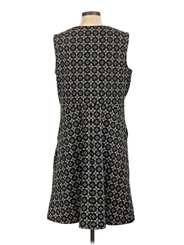Croft & Barrow Casual Dress (view 2)