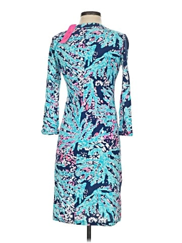 Lilly Pulitzer 3/4 Sleeve T-Shirt (view 2)