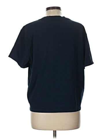 Lululemon Athletica Short Sleeve T-Shirt (view 2)