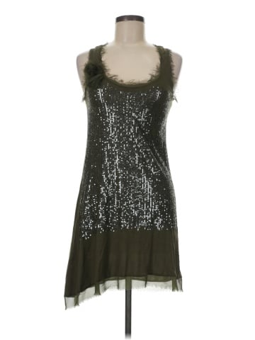 Romeo & Juliet Couture Sleeveless Top (view 1)