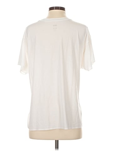 Uniqlo Short Sleeve T-Shirt (view 2)
