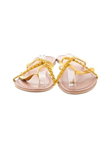 Charlotte Russe Flip Flops (view 2)