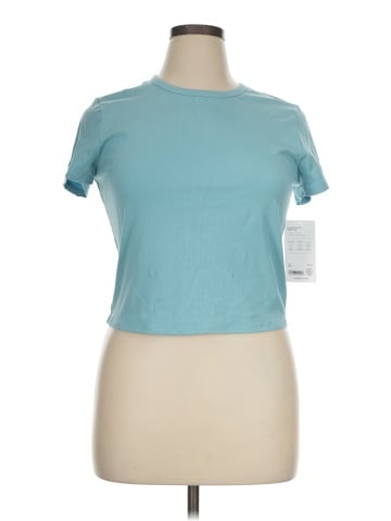 Athleta Short Sleeve T-Shirt (view 1)
