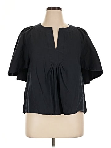 Pomander Place Short Sleeve Blouse (view 1)
