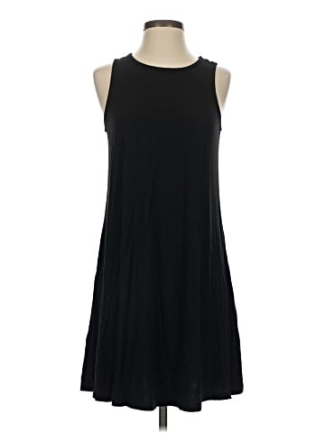Old Navy Casual Dress (view 1)