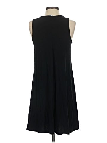 Old Navy Casual Dress (view 2)