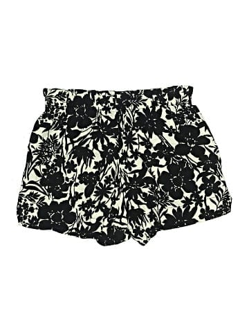 Gap Shorts (view 2)