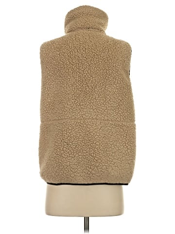 Lou & Grey Faux Fur Vest (view 2)