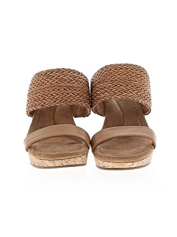 Giani Bernini Wedges (view 2)