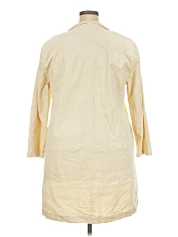 Tuckernuck 3/4 Sleeve Button-Down Shirt (view 2)