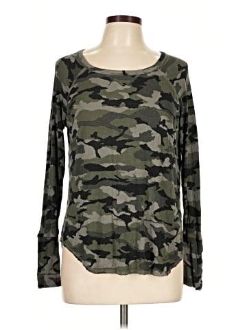 Unbranded Long Sleeve T-Shirt (view 1)