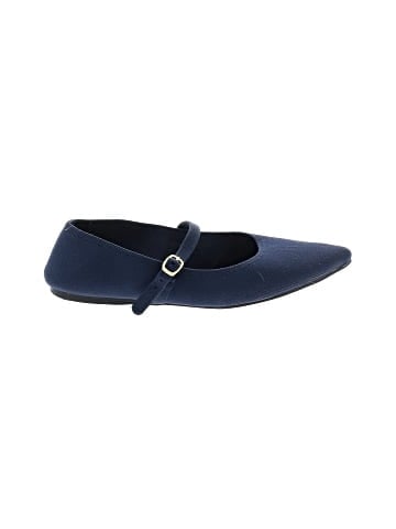 Unbranded Flats (view 1)