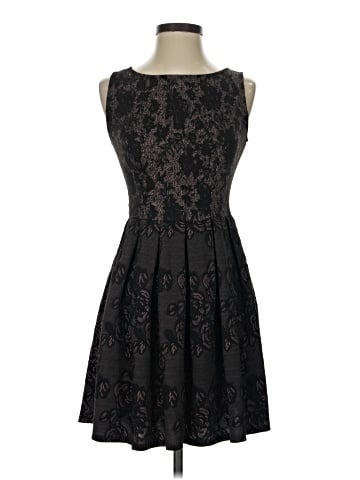 Xhilaration Cocktail Dress (view 1)