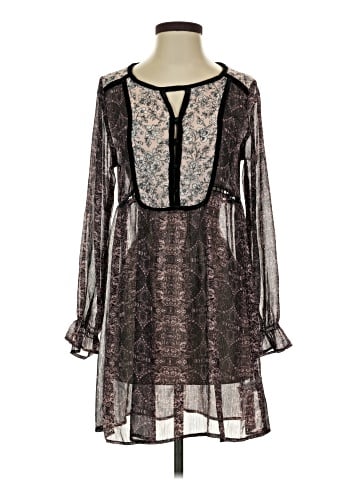 Knox Rose Casual Dress (view 1)