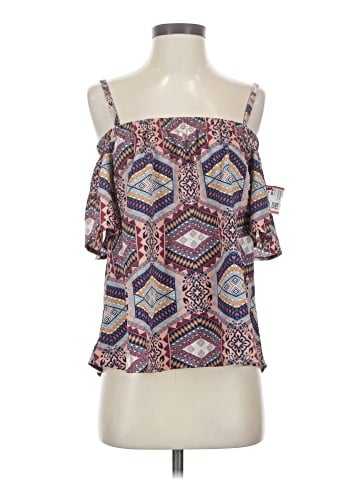 mYTH Sleeveless Blouse (view 1)