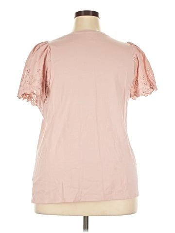 Ava & Viv Short Sleeve Top (view 2)