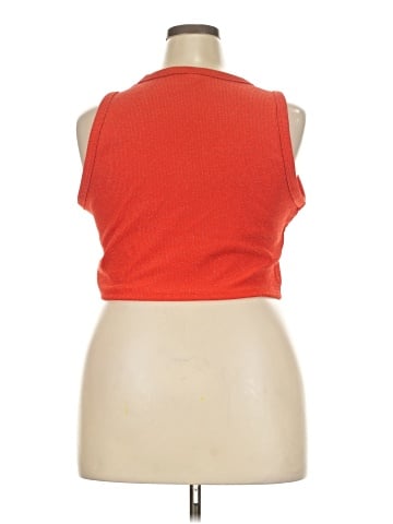It's Sleeveless Top (view 2)
