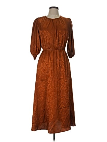 Sandra Darren Casual Dress (view 1)