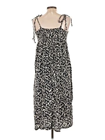 Old Navy Casual Dress (view 2)