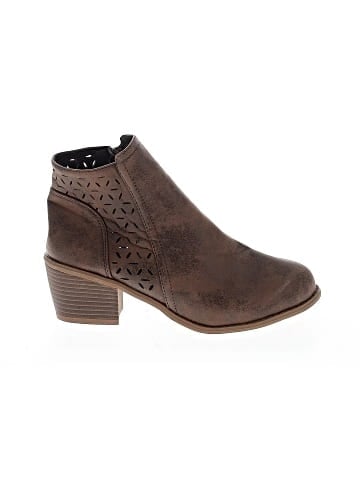 Unbranded Ankle Boots (view 1)
