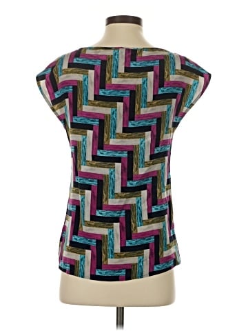 St. John Short Sleeve Top (view 2)