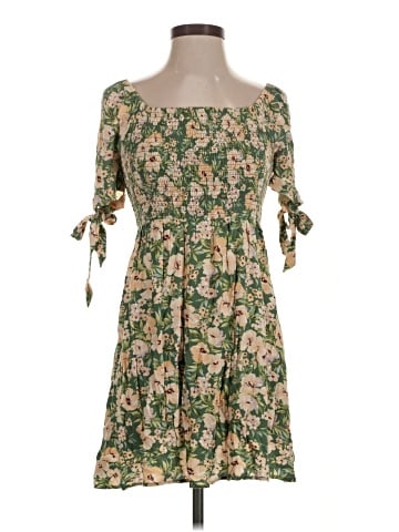 American Eagle Outfitters Casual Dress (view 1)