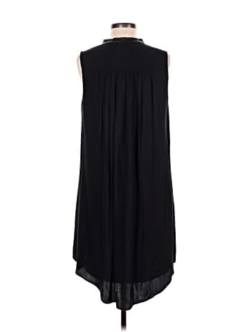 Alice + Olivia Casual Dress (view 2)
