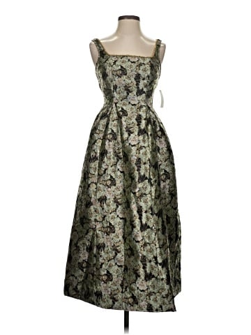 Maeve Cocktail Dress (view 1)