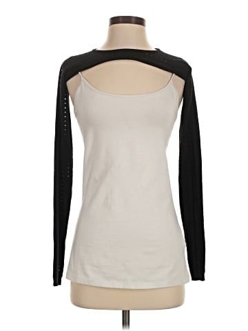 PrettyLittleThing Pullover Sweater (view 1)