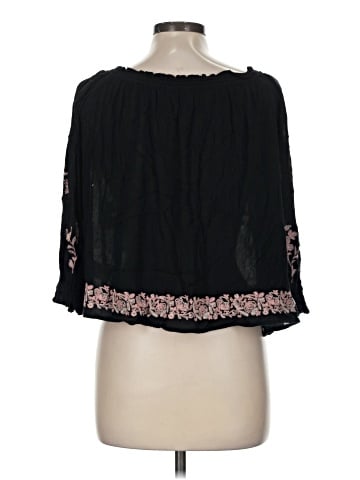 American Eagle Outfitters 3/4 Sleeve Blouse (view 2)