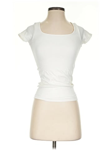 Aeropostale Sleeveless T-Shirt (view 1)