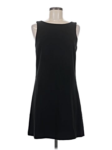 Alice + Olivia Casual Dress (view 1)