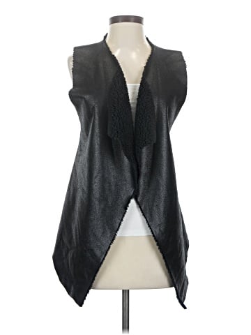 Echo Vest (view 1)