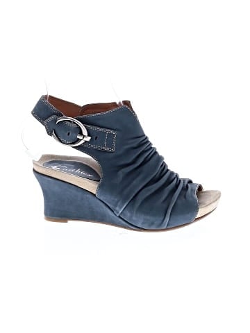 Earthies Wedges (view 1)
