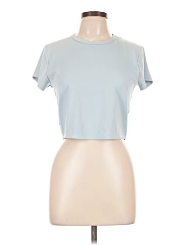 Uniqlo Short Sleeve T-Shirt (view 1)