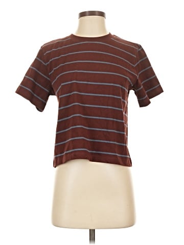 Uniqlo Short Sleeve T-Shirt (view 1)
