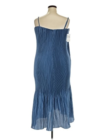 Abercrombie & Fitch Cocktail Dress (view 2)