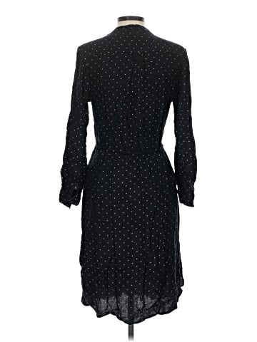Old Navy Casual Dress (view 2)