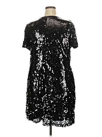 Forever 21 Plus Cocktail Dress (view 2)