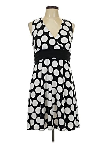 White House Black Market Cocktail Dress (view 1)