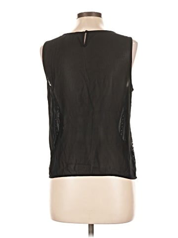 Blu Pepper Sleeveless Blouse (view 2)