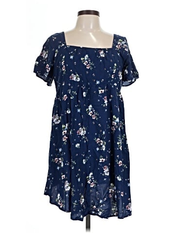 Torrid Short Sleeve T-Shirt (view 1)