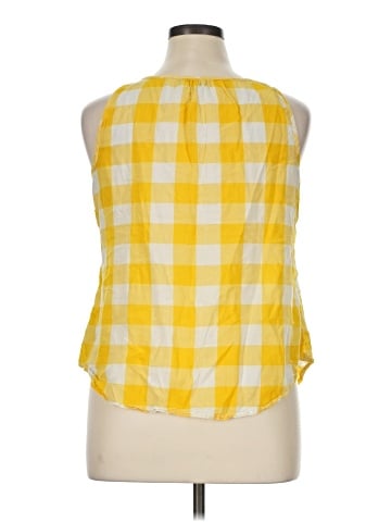 Old Navy Sleeveless Blouse (view 2)