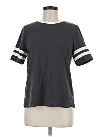 Maurices Short Sleeve T-Shirt (view 1)