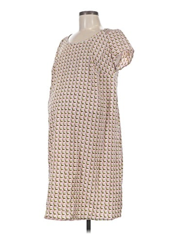 Liz Lange Maternity Casual Dress (view 1)