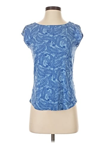 Liz Claiborne Short Sleeve T-Shirt (view 1)